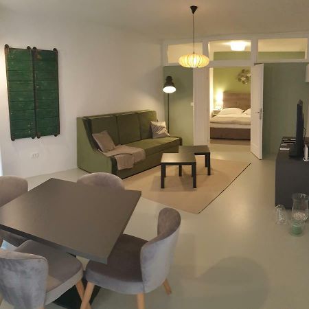 Apartment Adriatico Eterno 1 Ровінь Екстер'єр фото